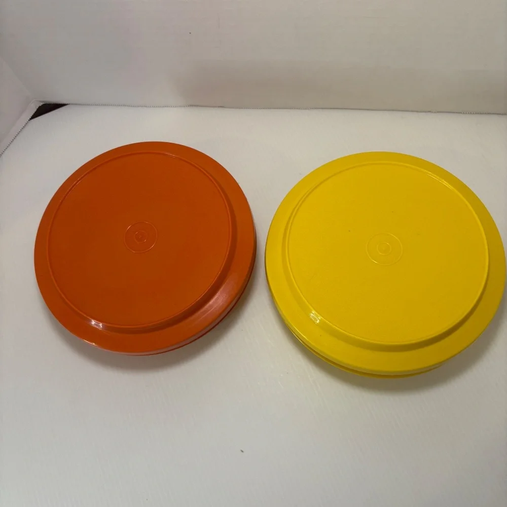 VTG Lot Of 2 Tupperware Harvest Colors Seal N Serve Bowls & Lids #1207 & #1253